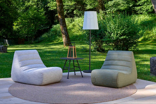 Saparella Outdoor Settee – Modern Weather-Resistant Patio Sofa