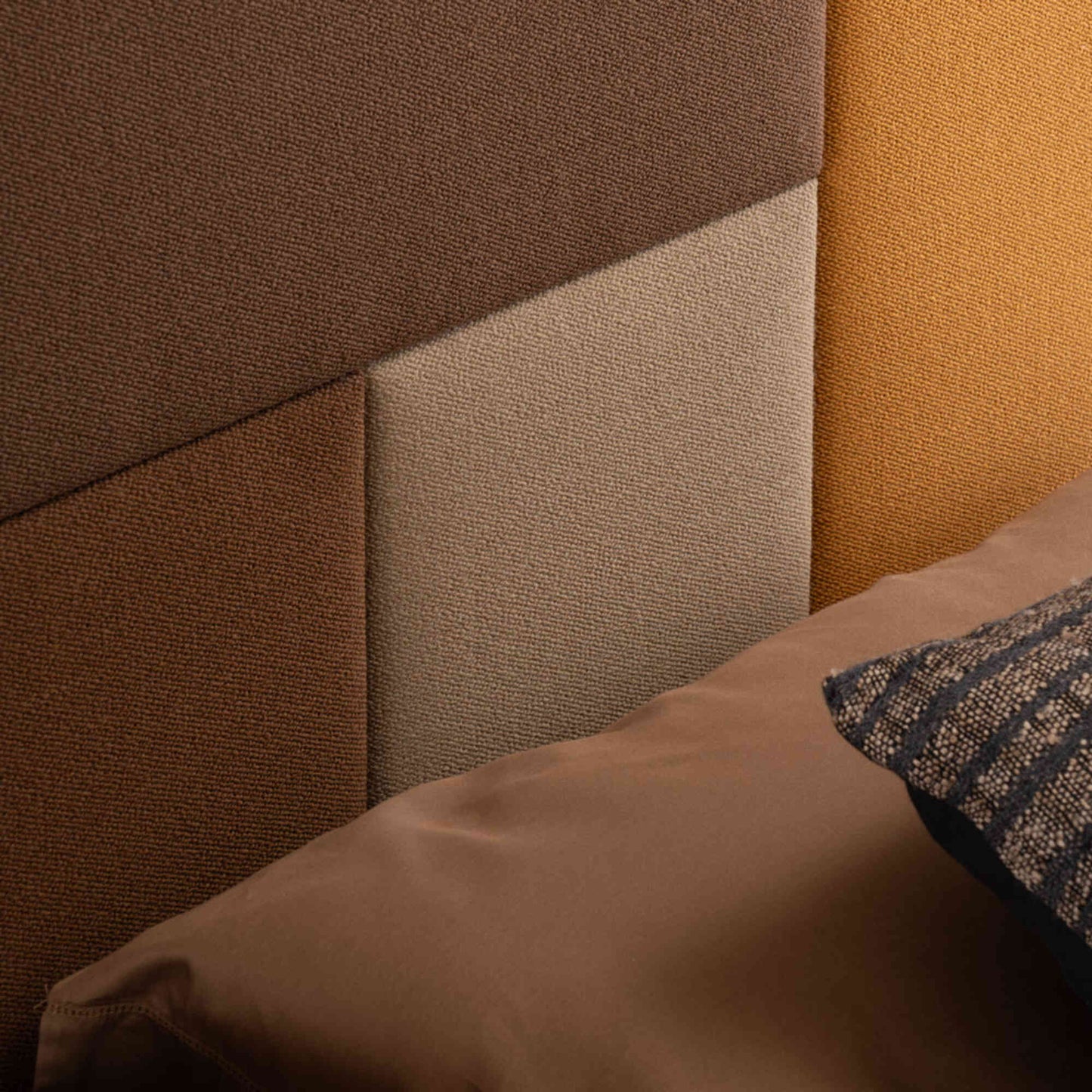 Abandon Bed Standard Modern Colorful Bedroom Accent
