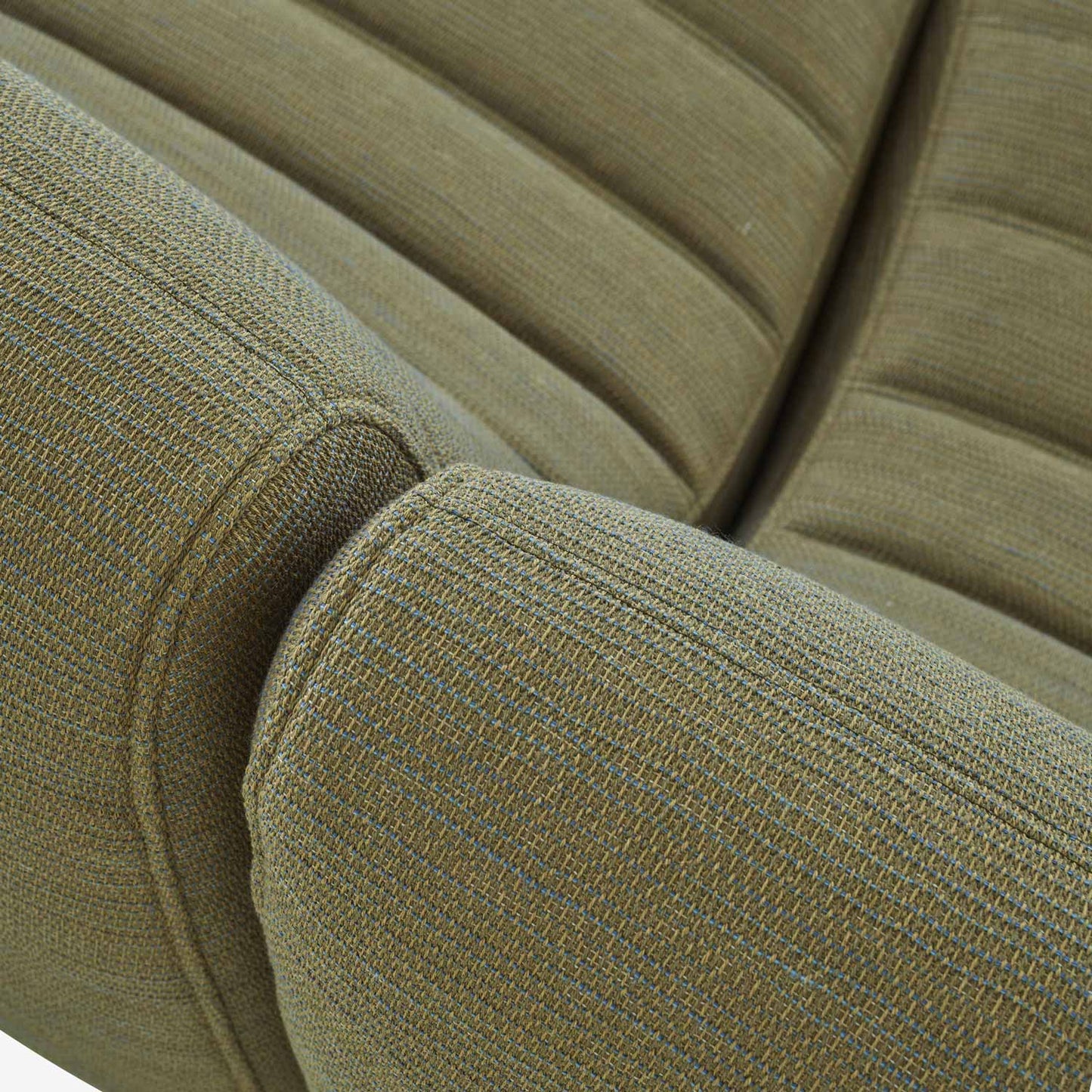 Saparella Outdoor Settee – Modern Weather-Resistant Patio Sofa