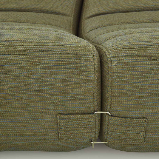 Saparella Outdoor Settee – Modern Weather-Resistant Patio Sofa