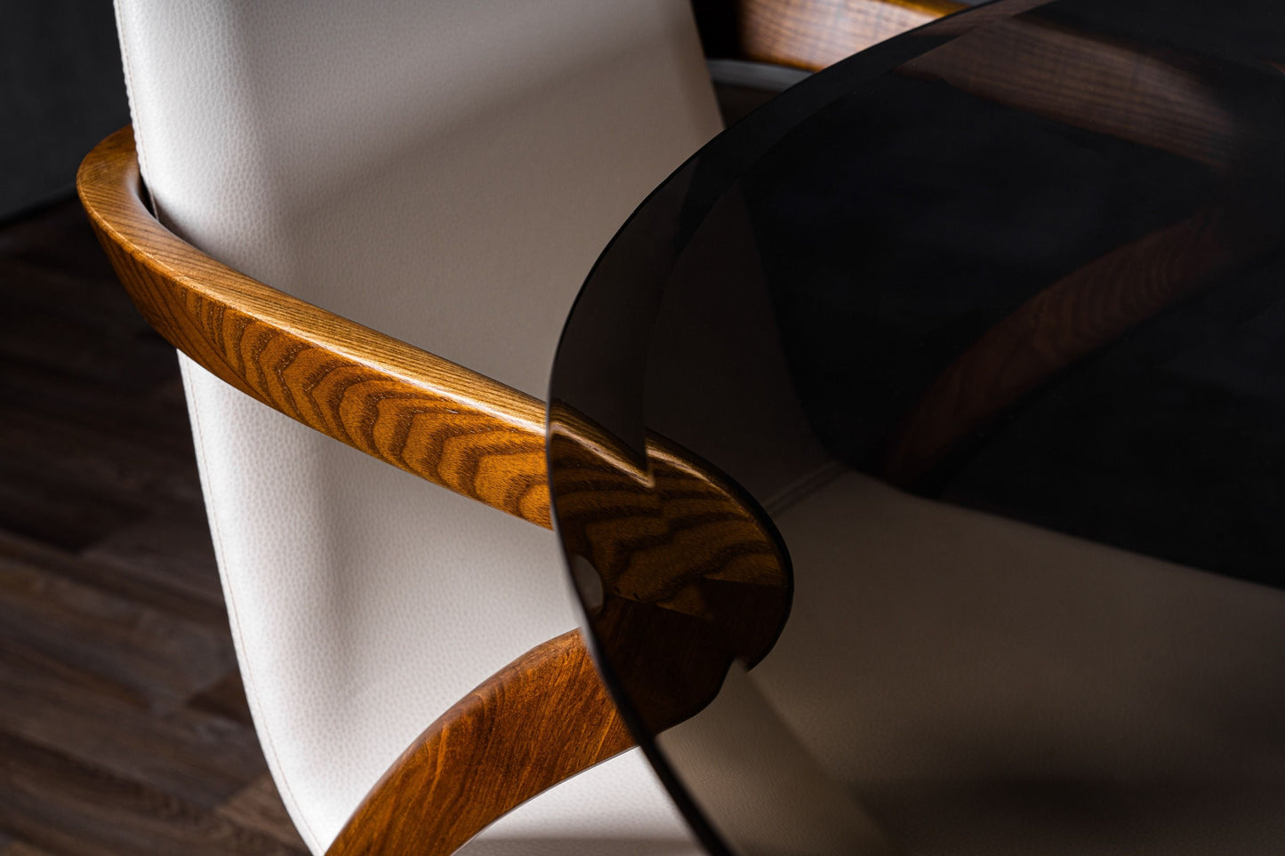 Modrest Christy Modern Oval Dining Table