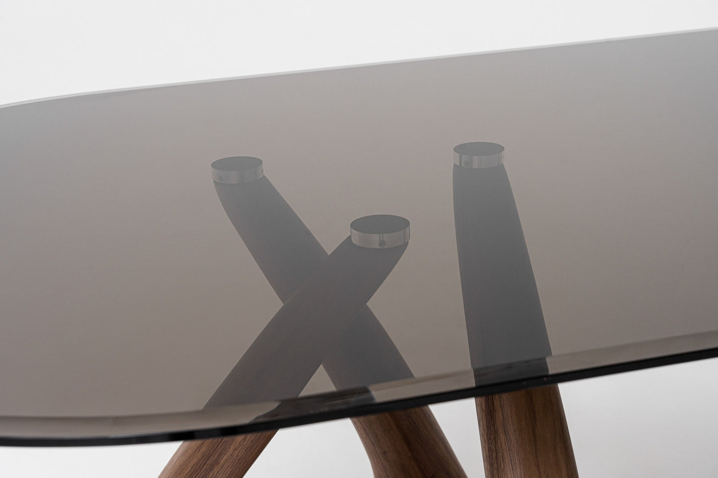 Modrest Christy Modern Oval Dining Table