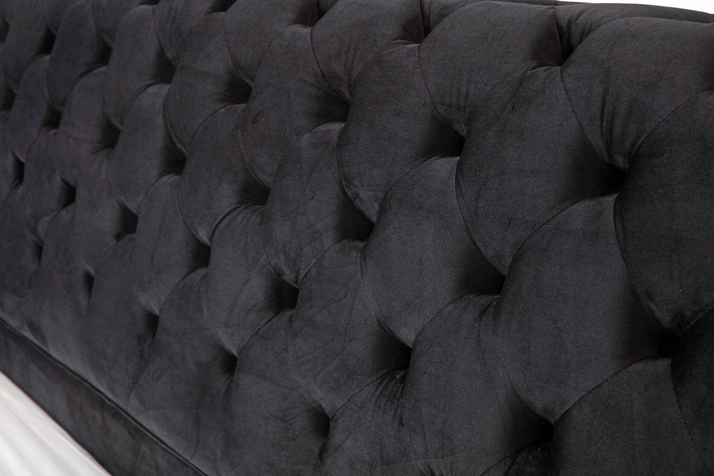 Modrest Legend Modern Velvet Bed