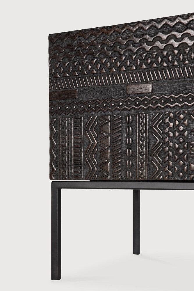 Minimalist Traditional Teak TV Cabinet with Linear Motifs